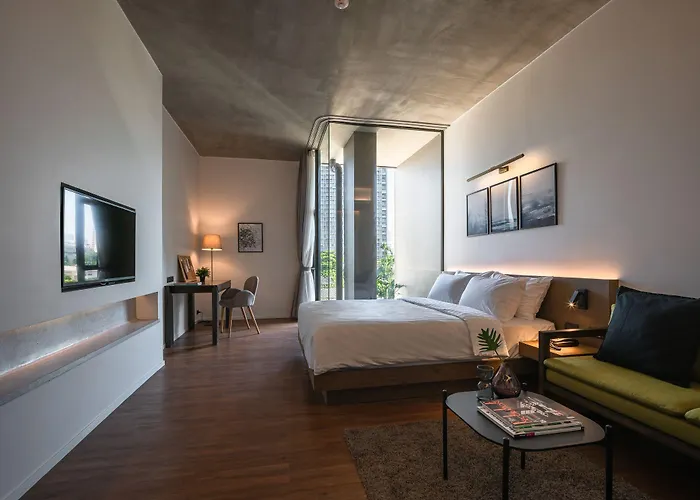 T2 Sathorn 4*