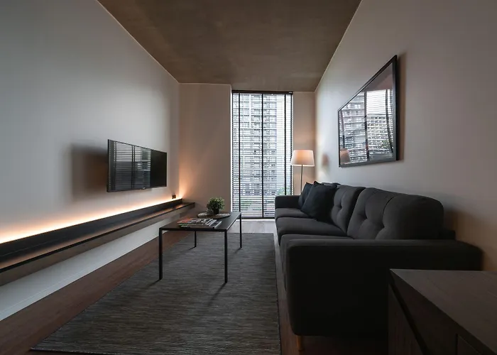 T2 Sathorn 4*