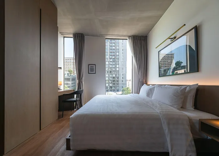 T2 Sathorn 4*